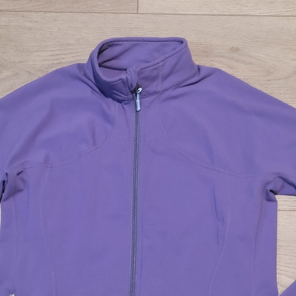 Lululemon Define Jacket - Picture 16 of 16